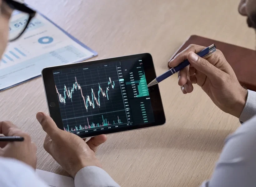 Stejar Monetiv mediu de investiții